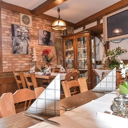 Hotel Ristorante Rostica *